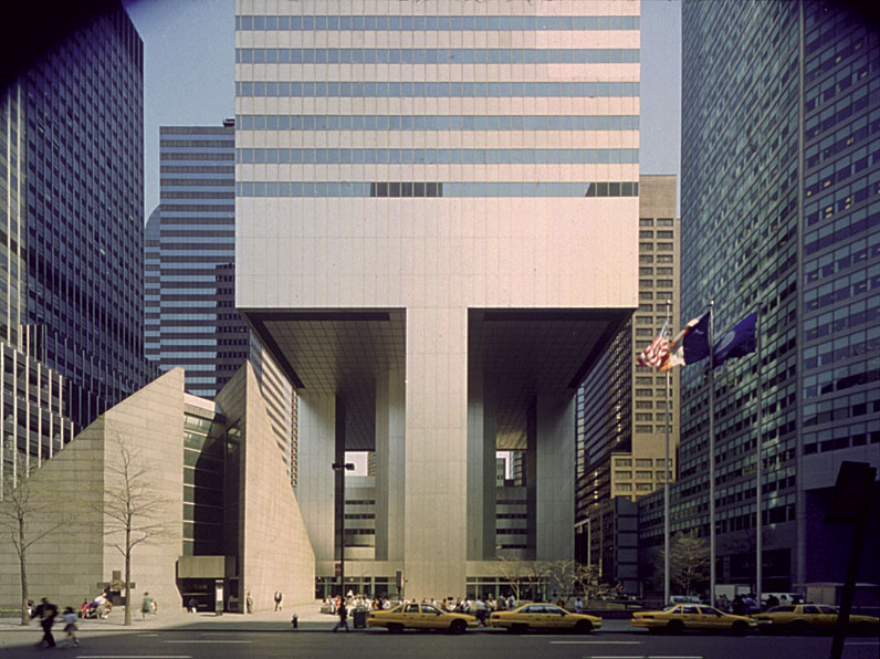 St. Peter's Lutheran Church is nestled under the massive pillars supporting the Citgroup Tower